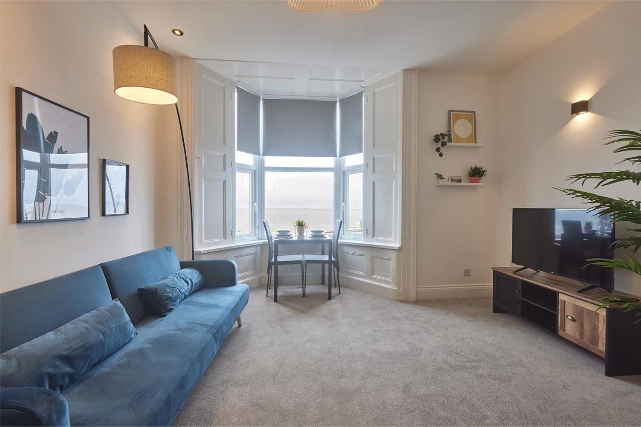 5 Roker Terrace - Seaview Apartments Sunderland  Ngoại thất bức ảnh