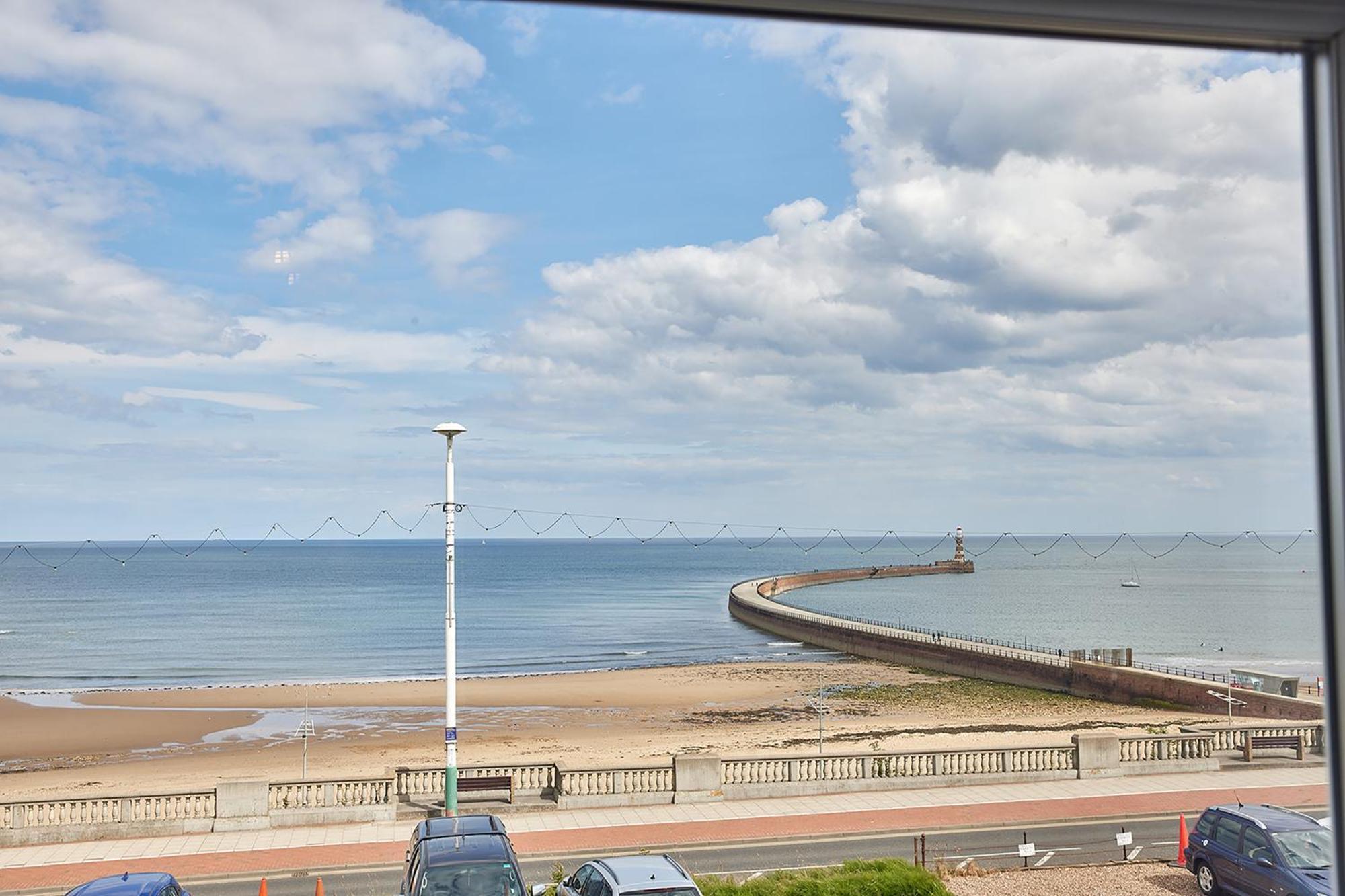 5 Roker Terrace - Seaview Apartments Sunderland  Ngoại thất bức ảnh